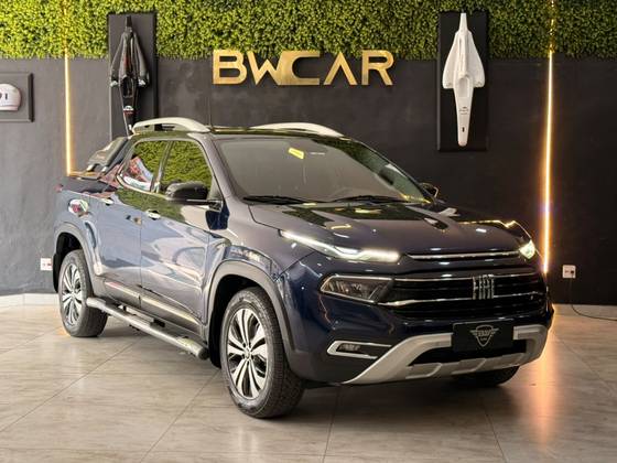FIAT TORO 2.0 16V TURBO DIESEL VOLCANO 4WD AT9